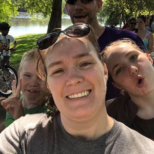 Meet your Posher, Stephanie